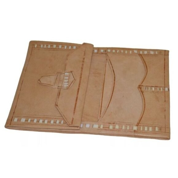 Treasures Of Morocco Wallet Leather Genuine carved Bi-fold Handmade Unisex Beige - Picture 3 of 7